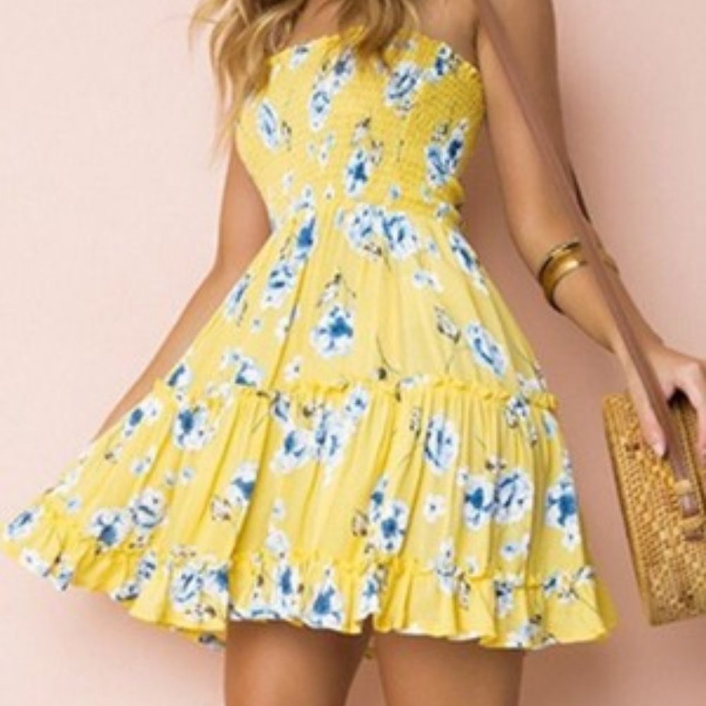 NWOT Showpo Yellow Floral Strapless Dress